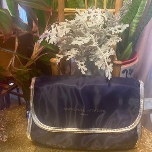 NWOT( never used) Make up bag for you or gift!